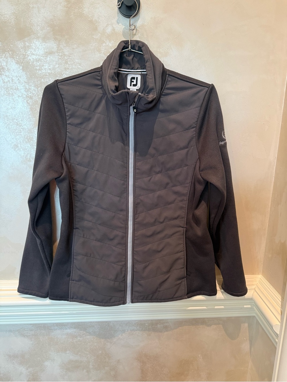 FootJoy Men’s Quilted Softshell Jacket in Dark Gray